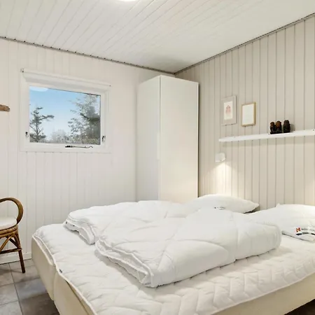 Holiday home Pet Friendly In With Kitchen Lokken